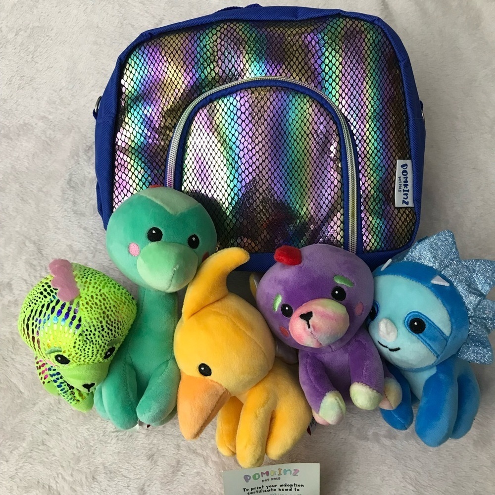 Pomkinz Pet Pals Gift Bag with 5 Plush Stuffed Dinosaurs New